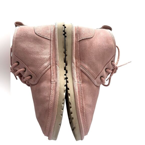 UGG Women’s Neumel Lace Up Boots - Picture 3 of 6